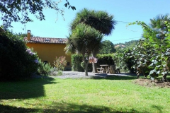 Gite-rural-El-Correntiu-jardin-(2)